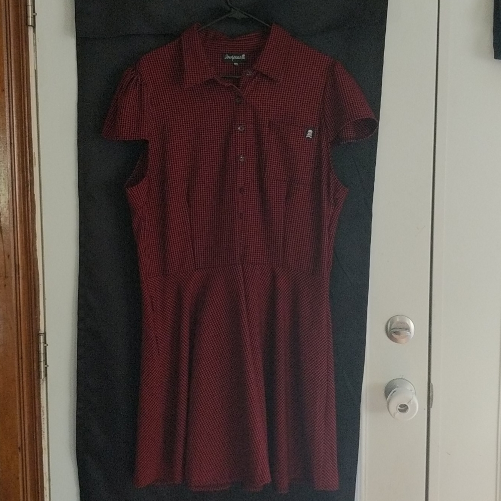 SOURPUSS CHECK DRESS OXBLOOD